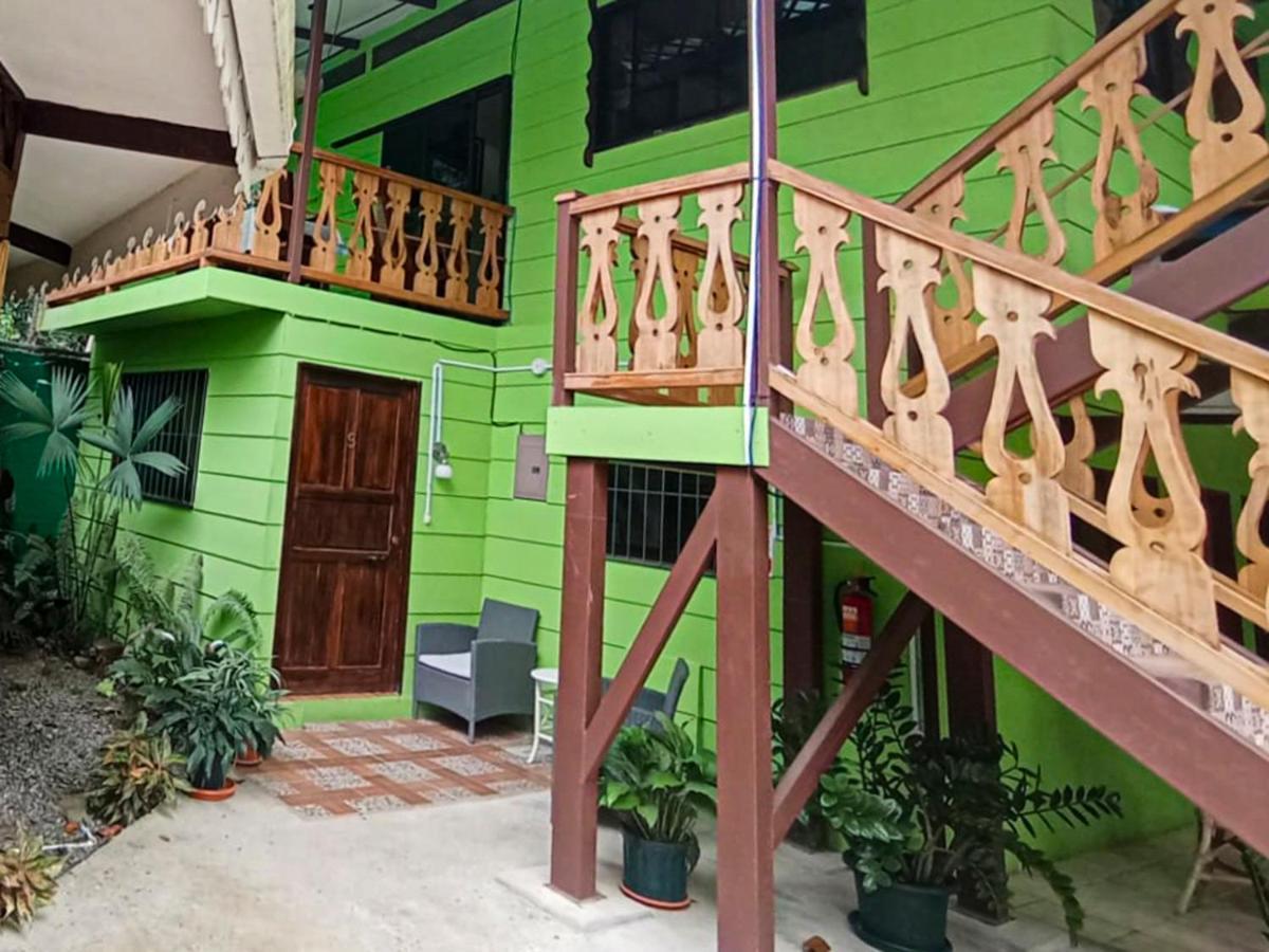 Hotel Sunshine Caribe Puerto Viejo de Talamanca Exterior photo