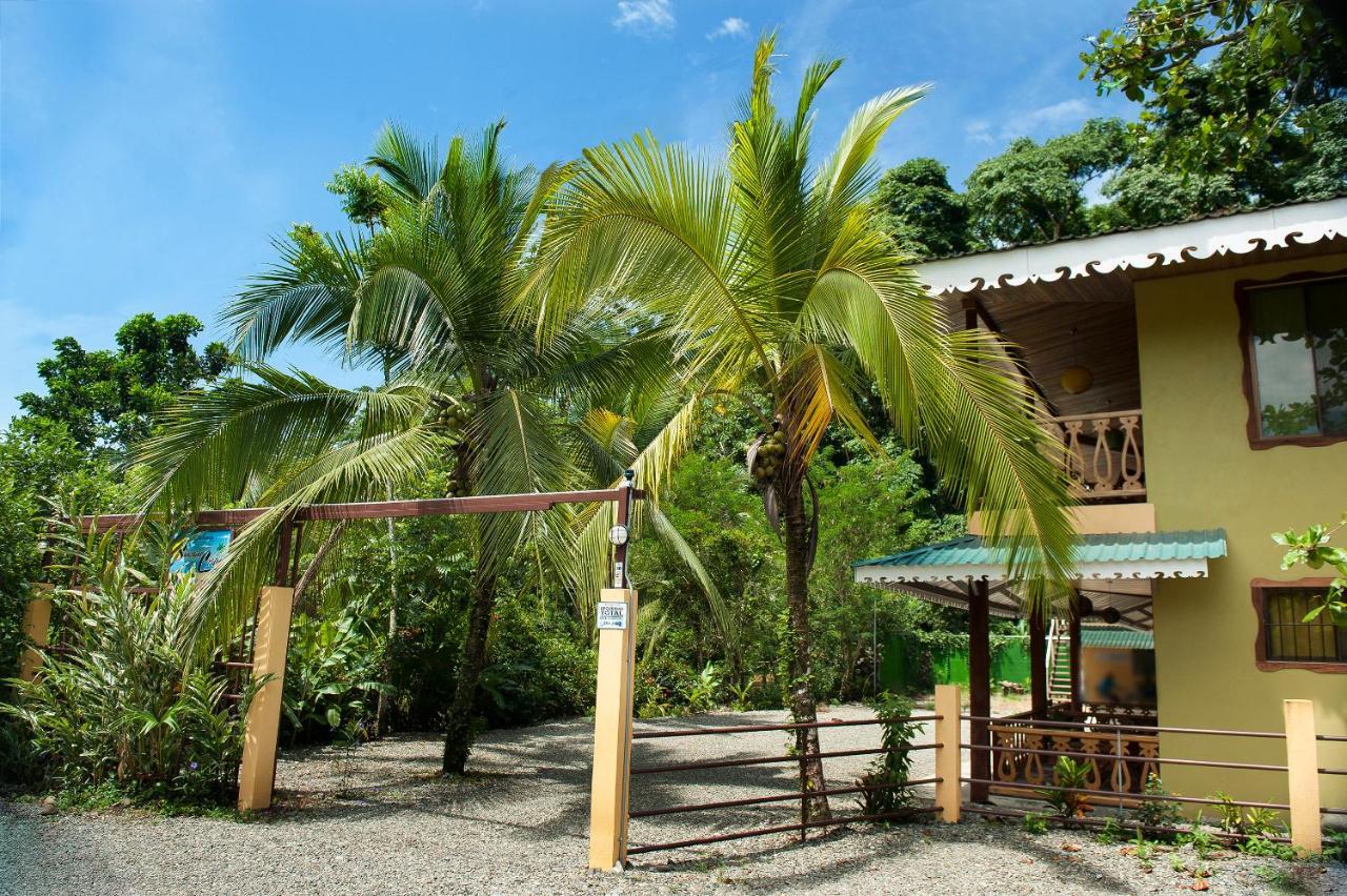 Hotel Sunshine Caribe Puerto Viejo de Talamanca Exterior photo